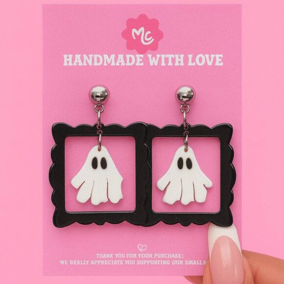Ghost Frame Earrings — Cute Spooky Halloween Dangle Jewelry - Picture 4 of 4